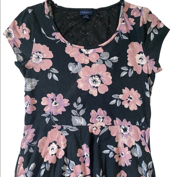 Aeropostale Floral Mini Dress with Lace Back Size Medium - Picture 3 of 8